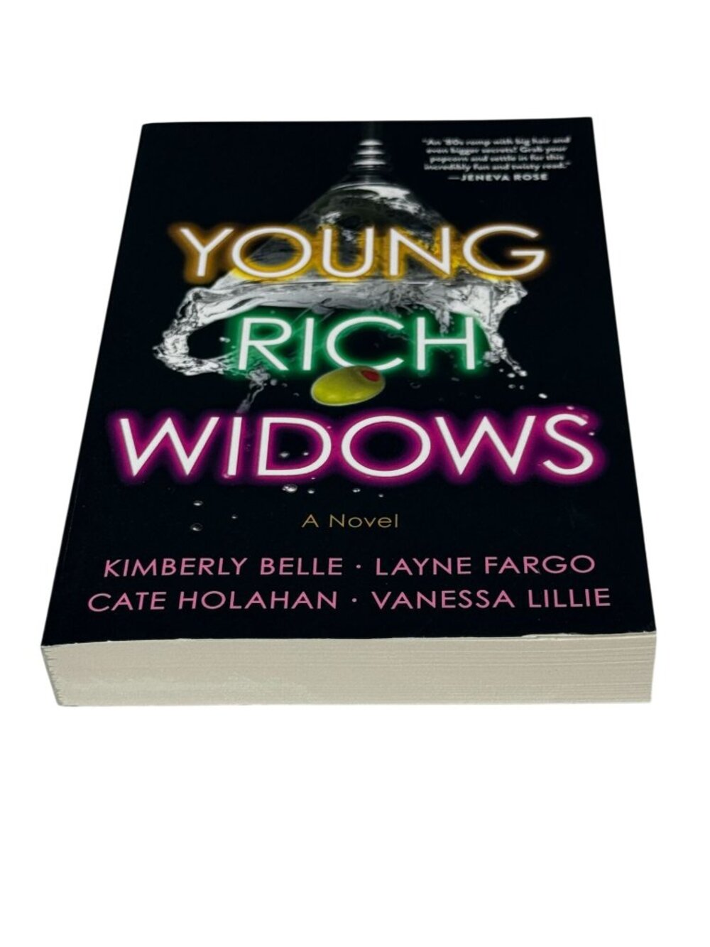 Young Rich Widows Kimberly Belle Layne Fargo Cate Holahan Paperback Novel